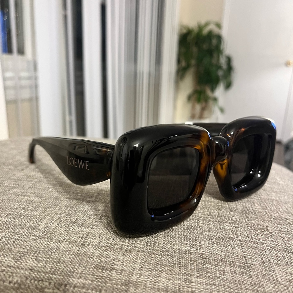 Loewe Tortoiseshell Women's Glasses - Picture 2 of 5